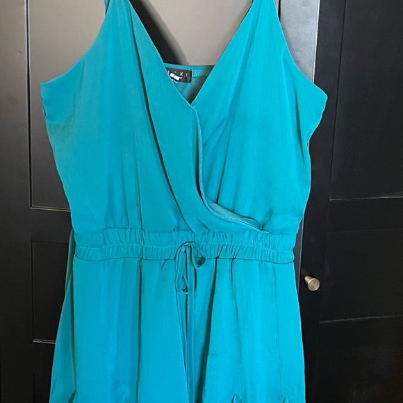 Trixxi Teal Romper - Picture 3 of 6